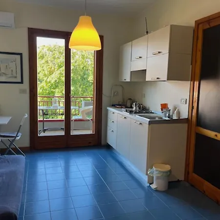 Cute With Sea View Апартаменты